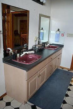 Cayuga Broecheler Inn מראה חיצוני תמונה